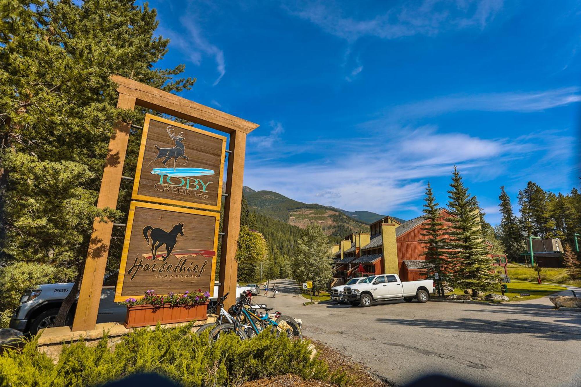 Horsethief Lodge By Stayin Panorama Eksteriør billede